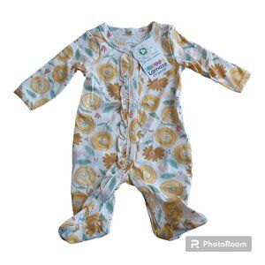 Lamaze Organic Cotton Floral Long-Sleeved Onesie - Perfect for Newborns
